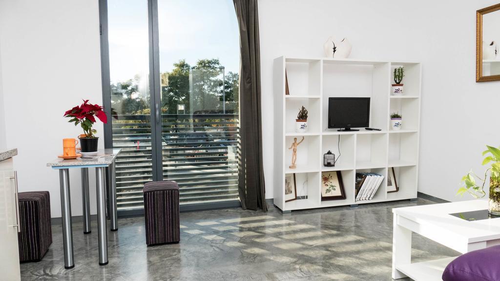 Apartamento La Calahorra Кордова Экстерьер фото